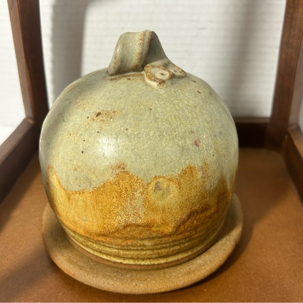 Studio Art Pottery Large Rustic Ceramic Butter Bell Saucer Signed by Artist - Picture 2 of 6